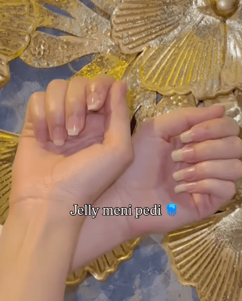 Mani Pedi